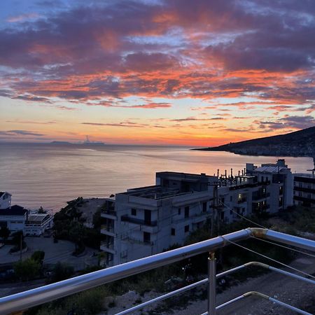 Bluemoon Suites Sarandë Buitenkant foto
