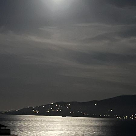 Bluemoon Suites Sarandë Buitenkant foto