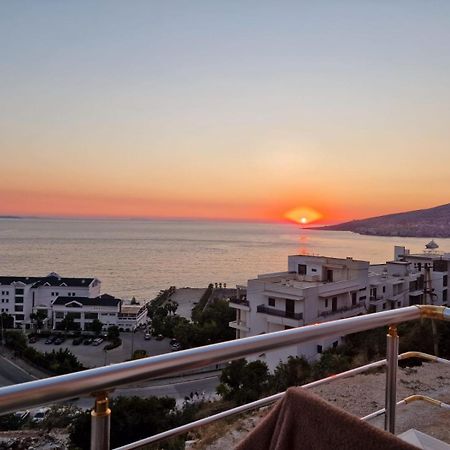 Bluemoon Suites Sarandë Buitenkant foto