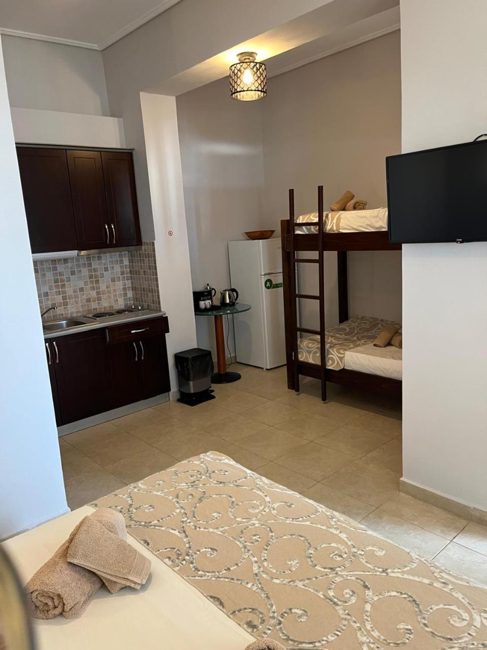 Bluemoon Suites Sarandë Buitenkant foto