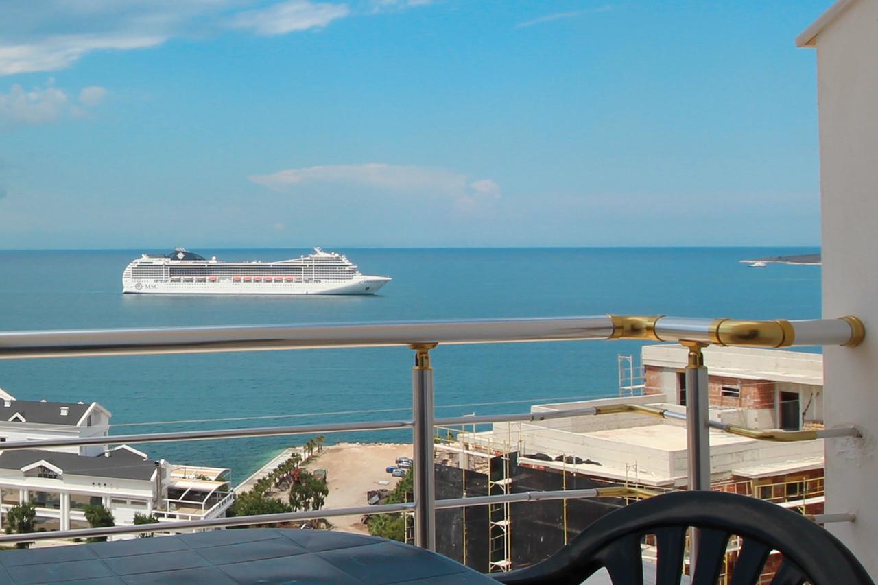 Bluemoon Suites Sarandë Buitenkant foto